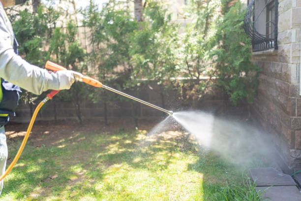 Best Best Pest Control Companies  in Sigourney, IA